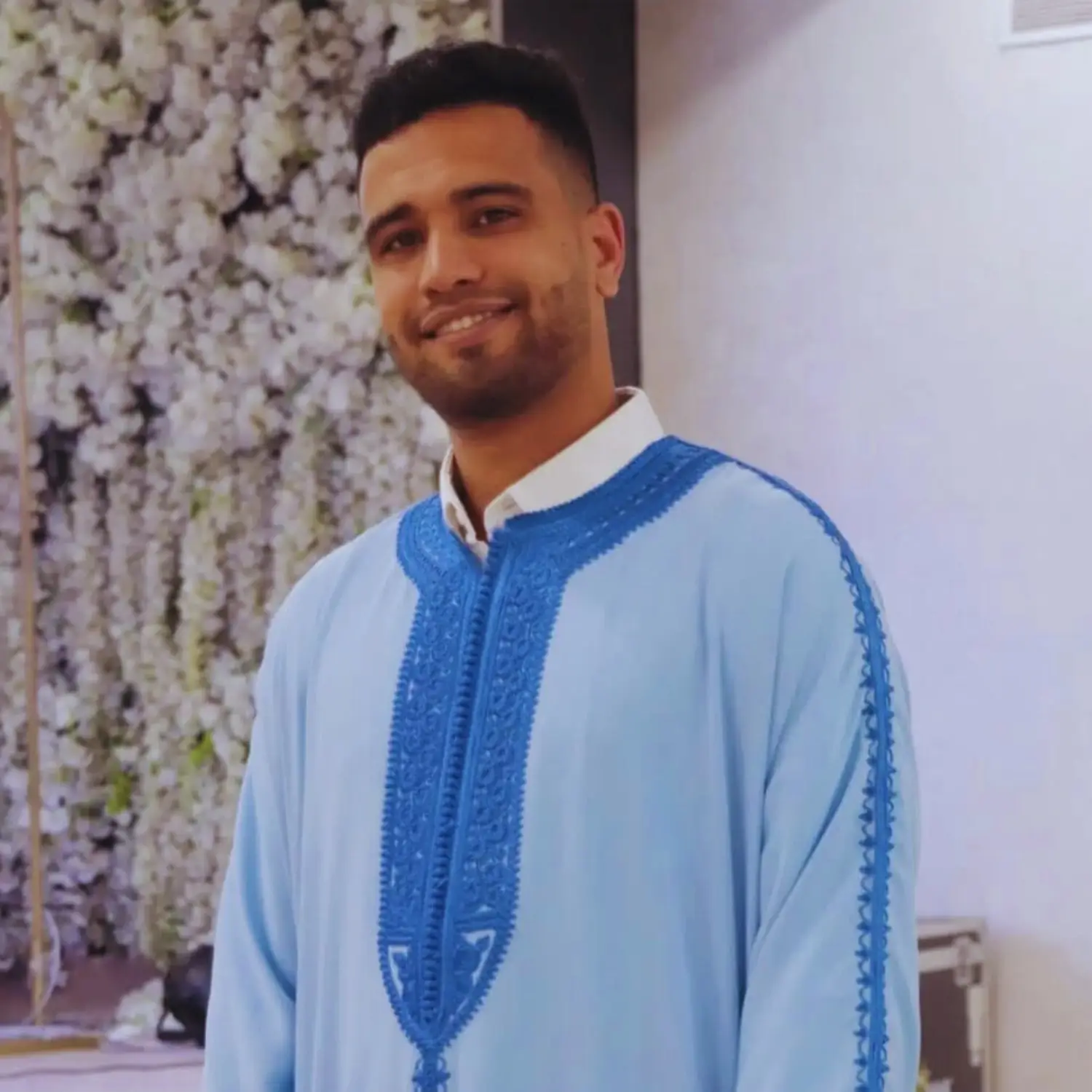 Portrait of experienced Morocco travel guide from Casablanca. Visit Morocco Tours