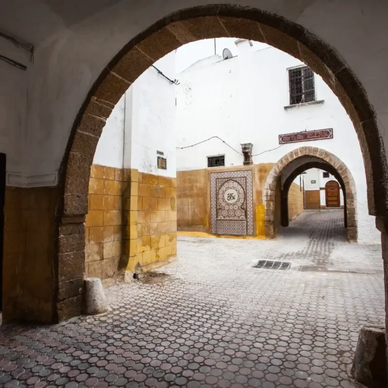 Free things to do in Casablanca | Quartier Habous vibrant markets and traditional Moroccan and French colonial architecture. Visit Morocco Tours