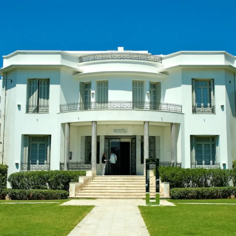 Villa des Arts- Guided Tour exterior of this Art Deco museum. Visit Morocco Tours